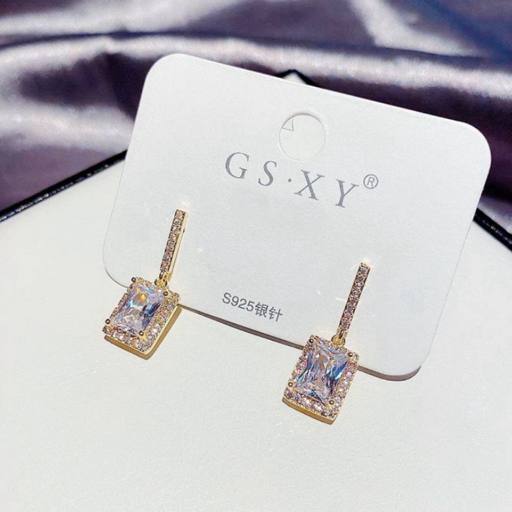 NEW YELLOW GOLD PLATED RADIANT DIAMOND EARRINGS - Picture 3 of 5